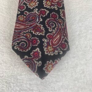 Wimbledon Collection By Racquet Club Paisley Silk‎ Tie Vintage Made In USA